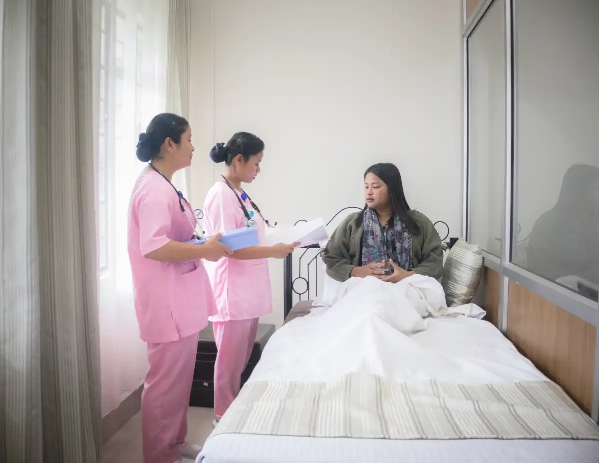 24 hrs Healthcare: Tourist Assistance